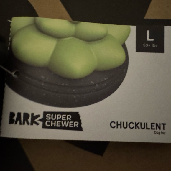 Bark Box Super Chewer L rubber Chuckulent Dog Toy NEW Succulent rubber squeaks - Picture 1 of 7